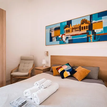 5min From Citta Alta Chic Διαμέρισμα *