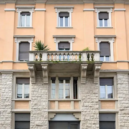 5min From Citta Alta Chic 公寓 *